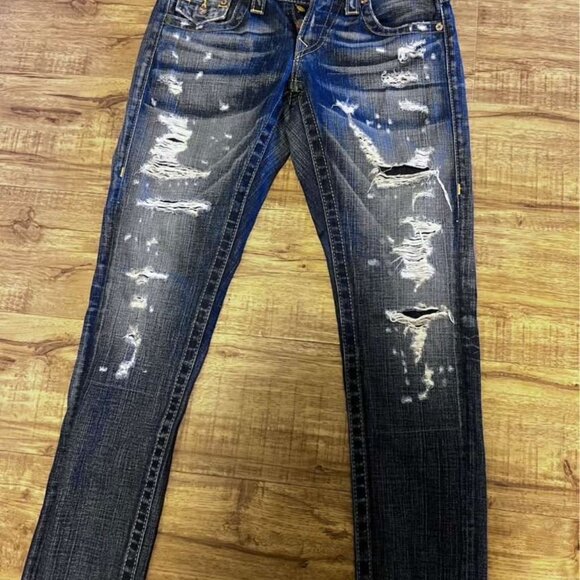 Skulls and roses True Religion Jeans - Picture 4 of 7
